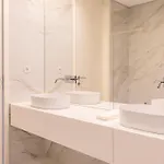 The Eight Luxury *