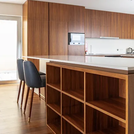 The Eight Luxury Penafiel