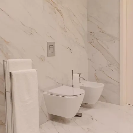 The Eight Luxury Apartament