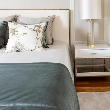 The Eight Luxury Apartament *