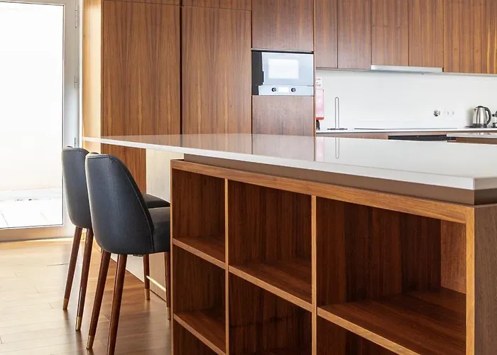 The Eight Luxury Penafiel